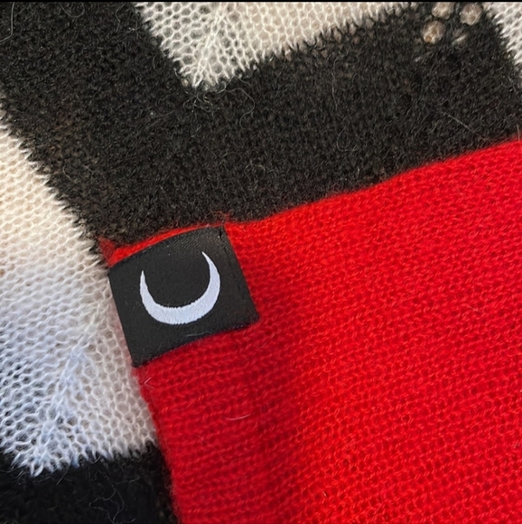 Desperately *ISO* Killstar Twin Peaks/Fire Walk With Me/Black Lodge Sweater/top! - Picture 4 of 4